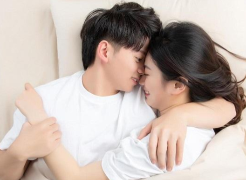 要避免婚外情的发生建立和谐婚姻关系很重要